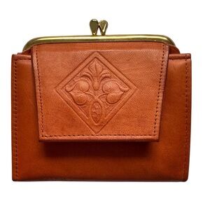 Vintage Amity Stamped Tooled Leather Bifold Coin Purse Wallet with Photo holder